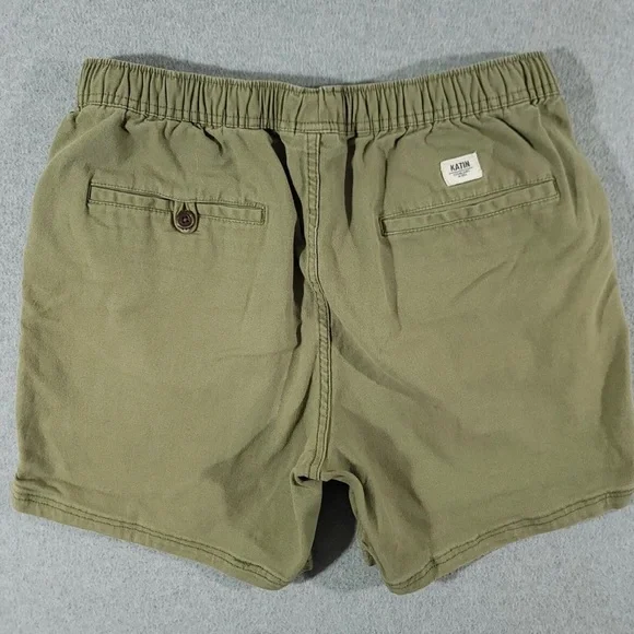 Olive Green Men's Casual Shorts - Picture 3 of 7